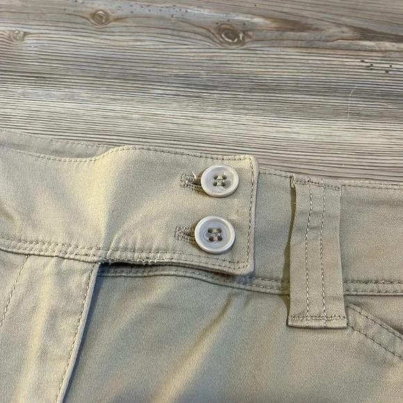 Jones New York Sport khaki Pants Tan Pockets Size 4P Casual Stretch Neutral NWT - Picture 7 of 15